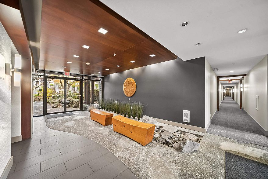 300 6328 Larkin Drive