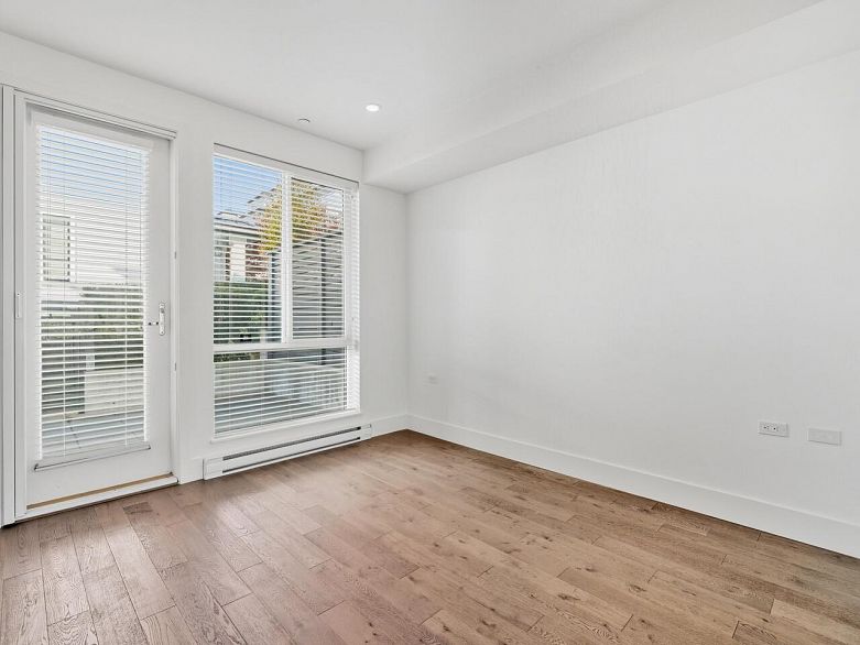 7837 Manitoba Street