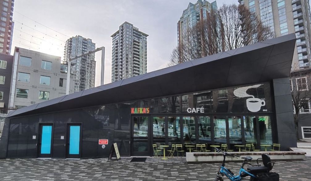 305 535 Smithe Street