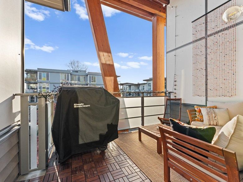 412 3163 Riverwalk Avenue