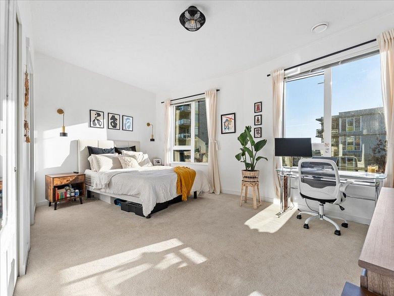 412 3163 Riverwalk Avenue