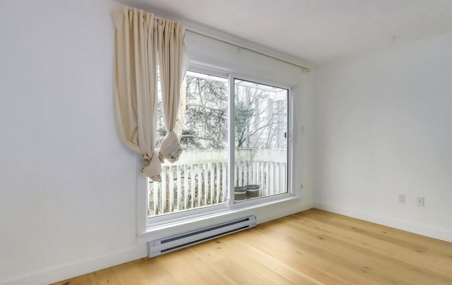 303 1545 E 2nd Avenue