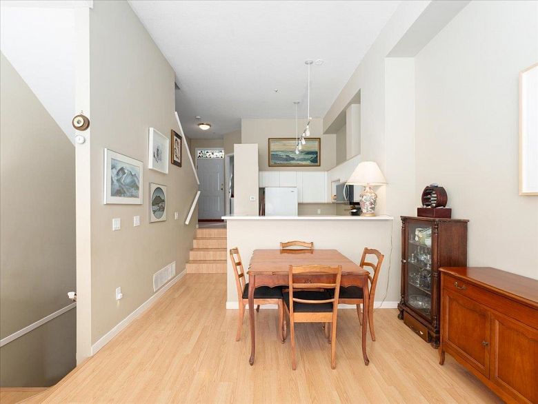 5 3588 Whitney Place