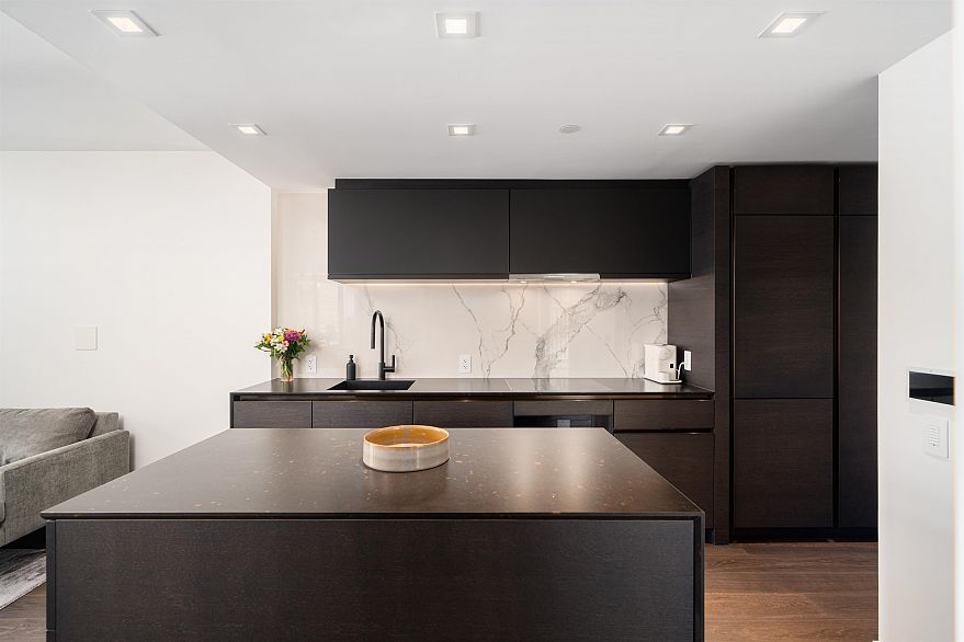 1905 620 Cardero Street