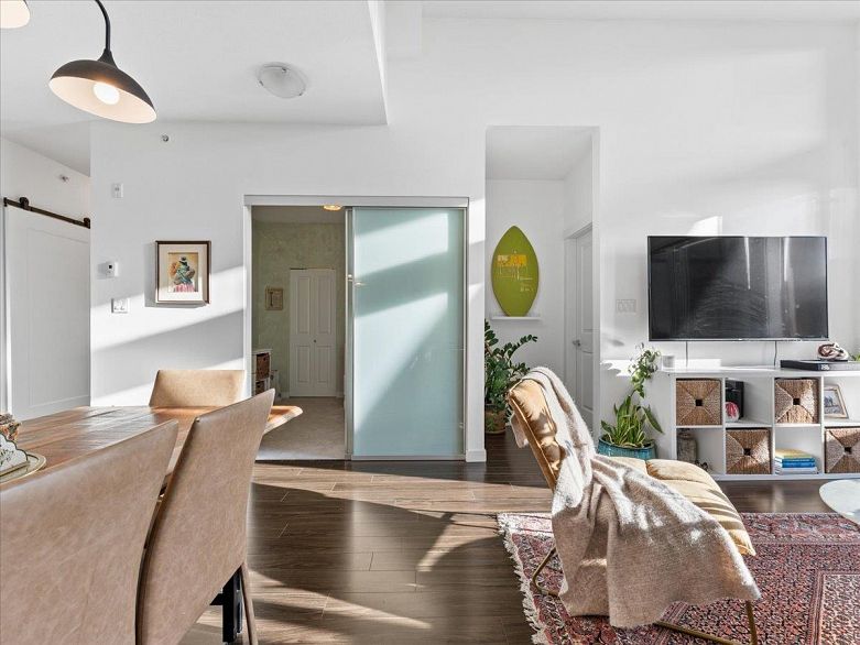 412 3163 Riverwalk Avenue