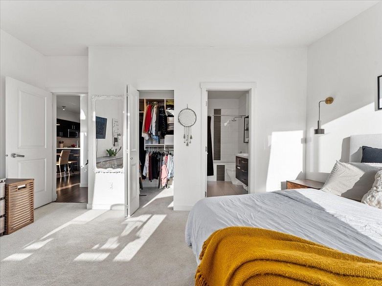 412 3163 Riverwalk Avenue