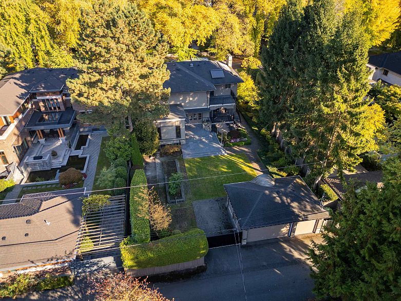 5961 Churchill Street