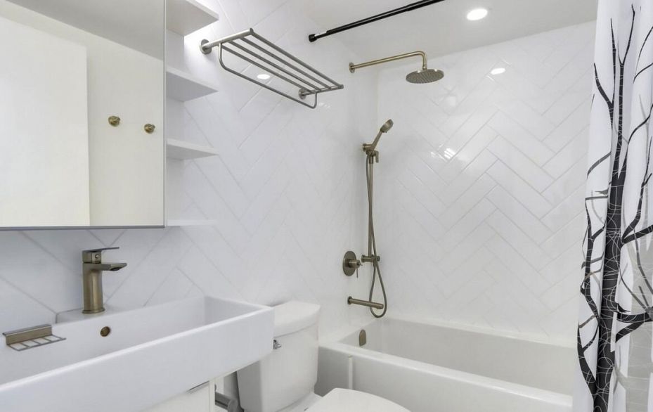 303 1545 E 2nd Avenue