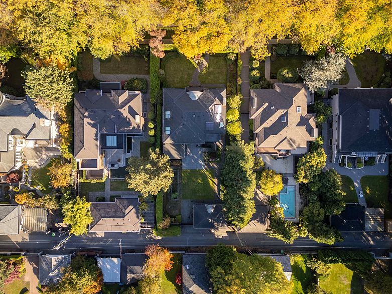 5961 Churchill Street