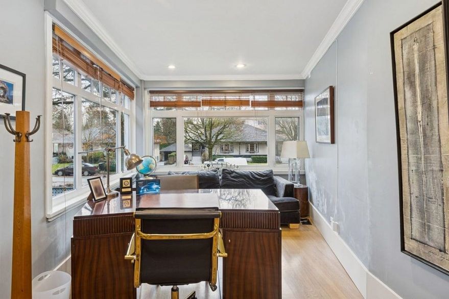 2075 W 48TH AVENUE, Vancouver BC V6M 2P4