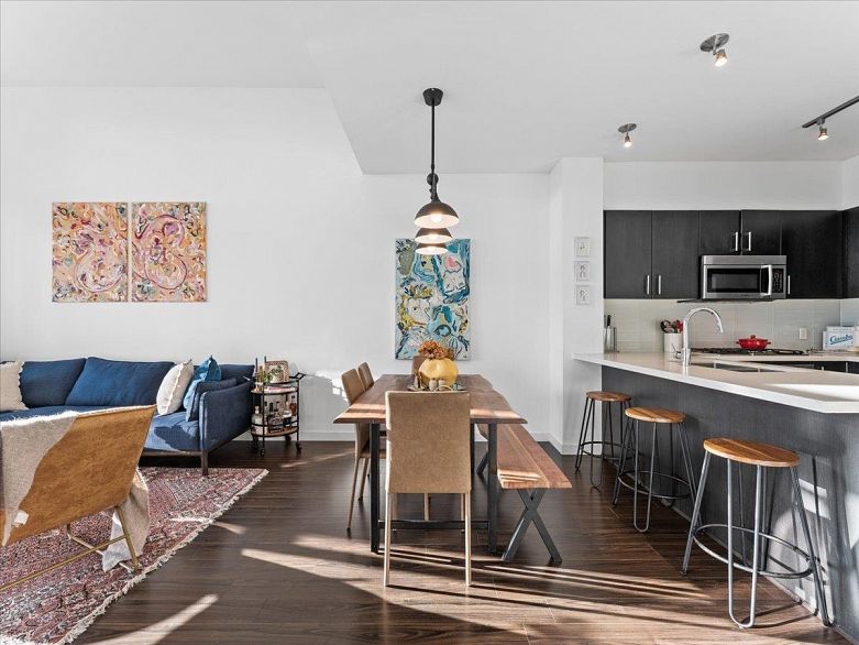 412 3163 Riverwalk Avenue