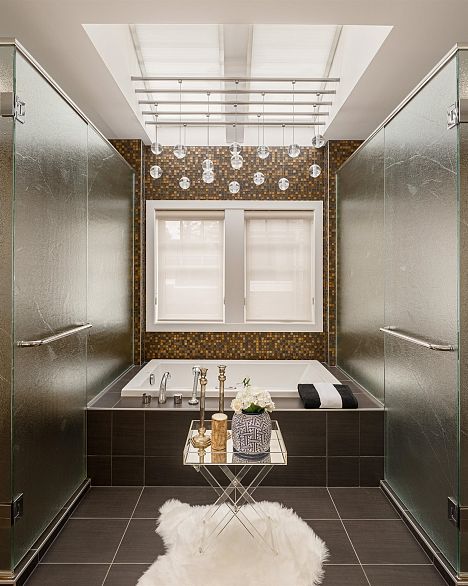 5961 Churchill Street