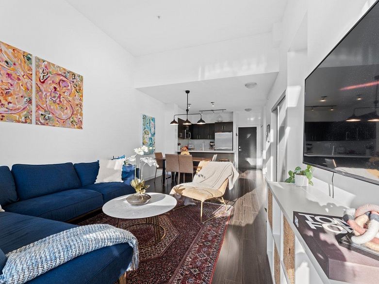 412 3163 Riverwalk Avenue