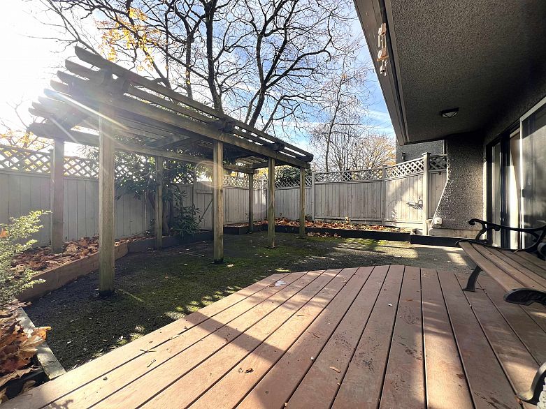 104 8775 Cartier Street