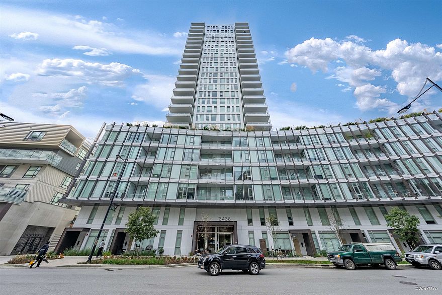 1307 3438 Sawmill Crescent