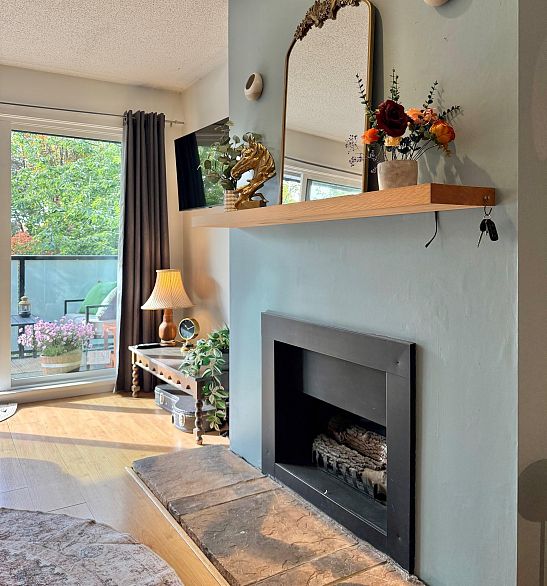 208 1516 Charles Street