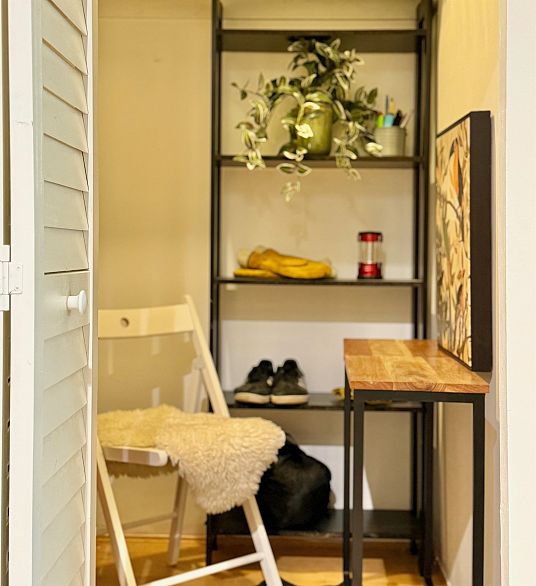 208 1516 Charles Street