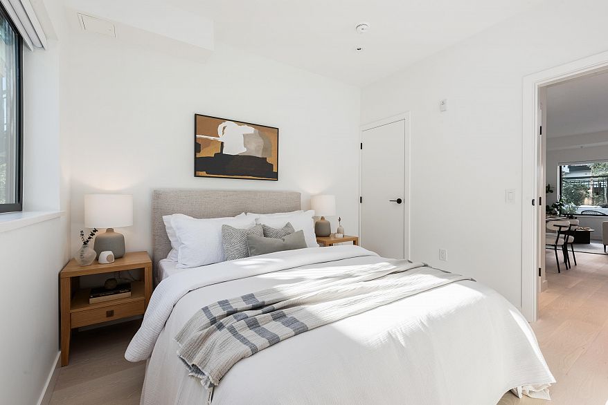 134 473 W 28th Avenue