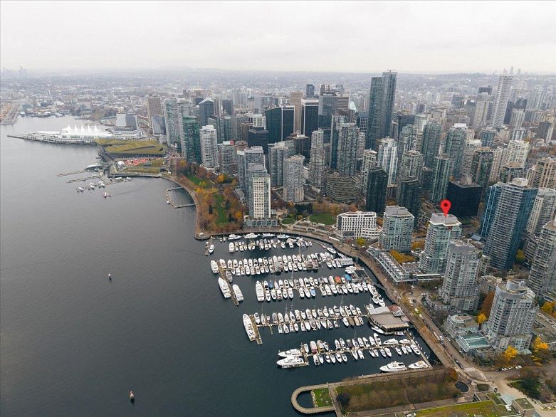 1008 590 Nicola Street