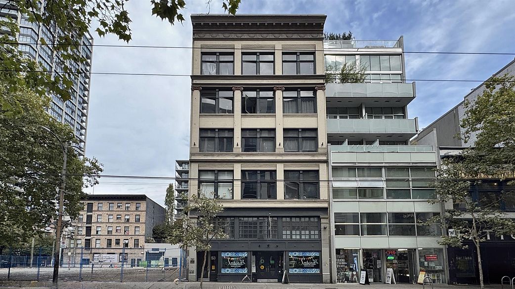 605 53 W Hastings Street