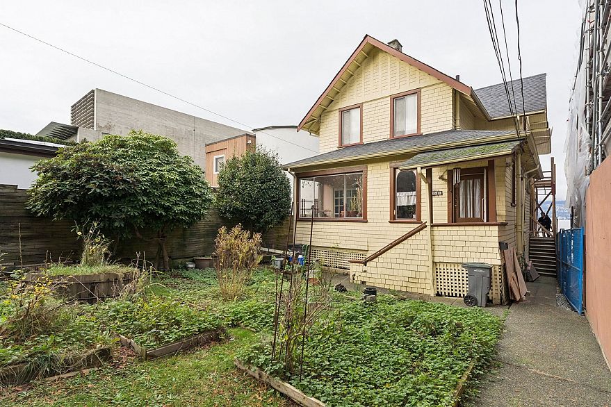 3243 Point Grey Road