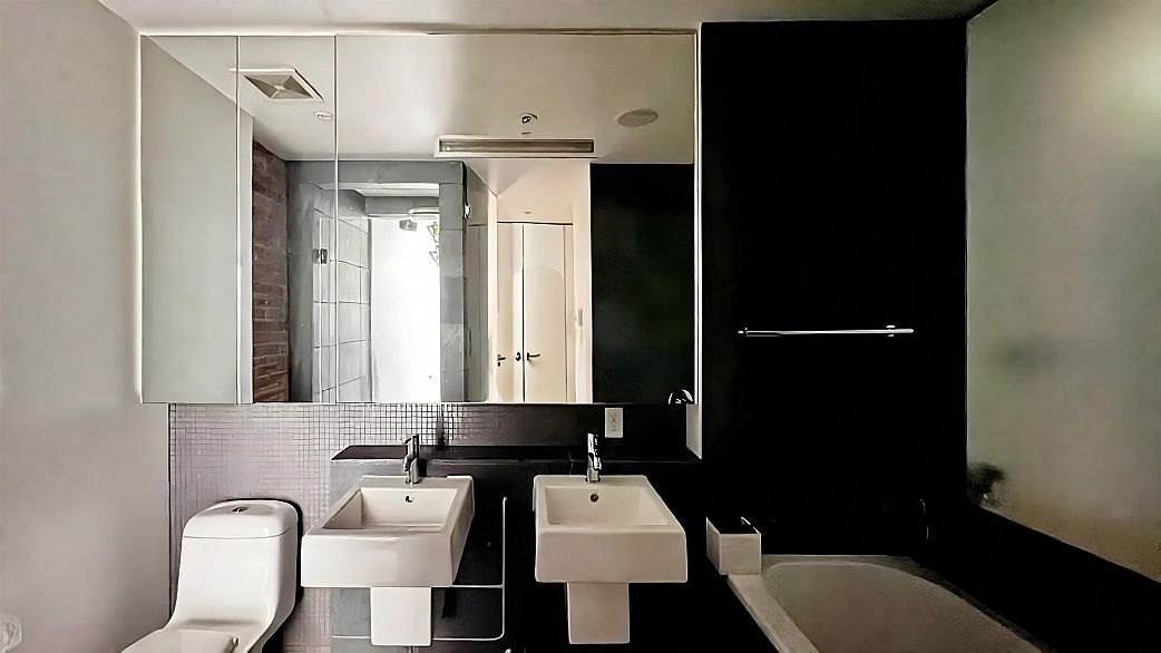 605 53 W Hastings Street