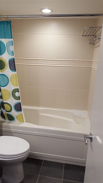 305 1068 Hornby Street