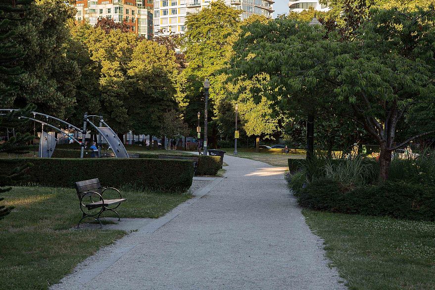 201 1535 Nelson Street