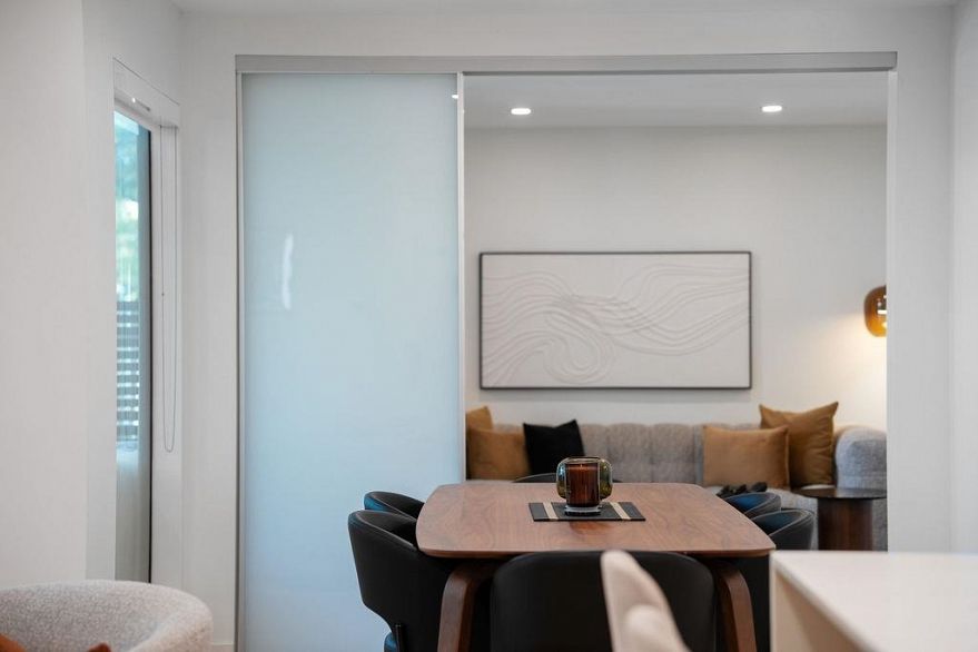 301 1350 Comox Street