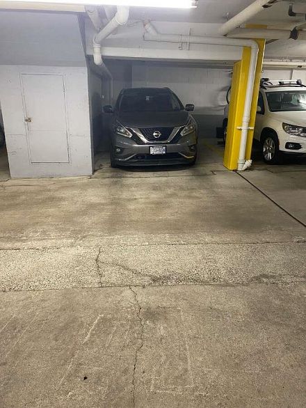 410 1975 Pendrell Street