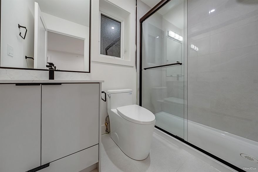 3 6730 Heather Street