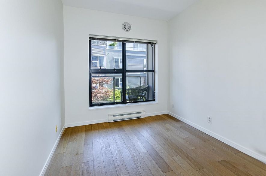 305 2688 Vine Street