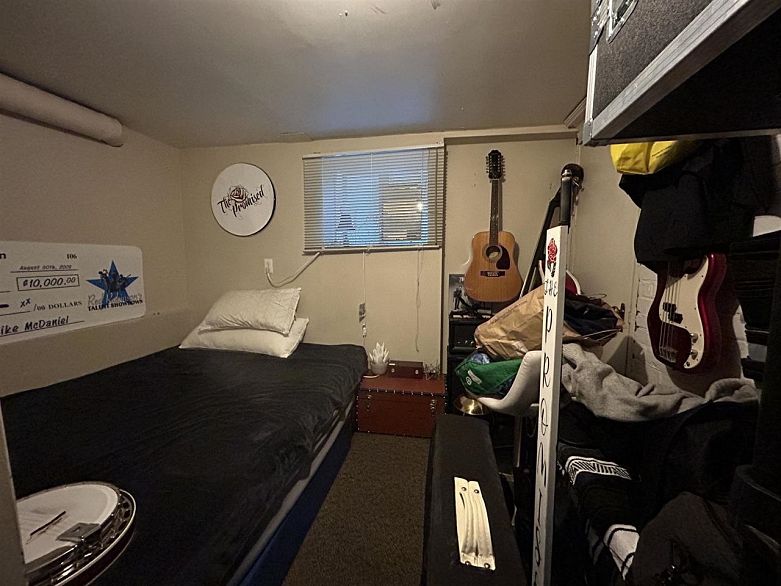 3474 Franklin Street