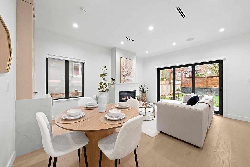 1 2247 Parker Street