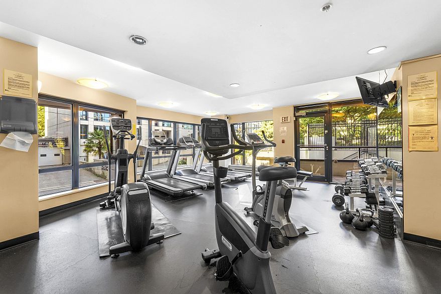 2107 1295 Richards Street