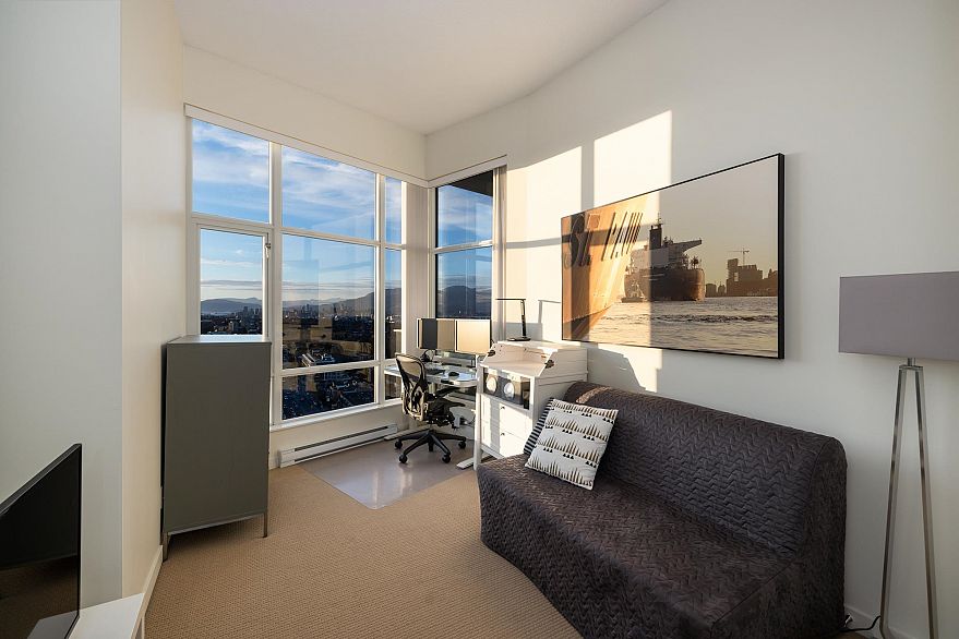 PH3 4815 Eldorado Mews