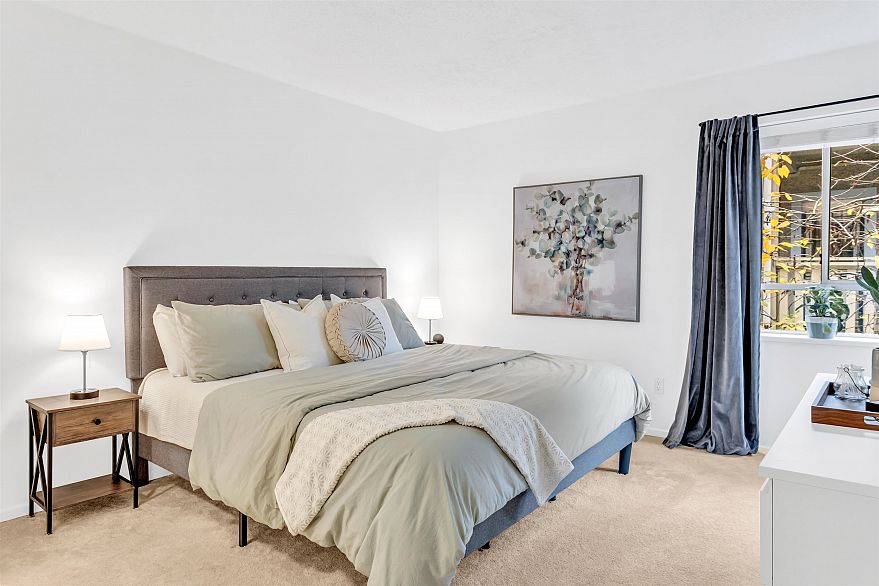 316 1890 W 6th Avenue