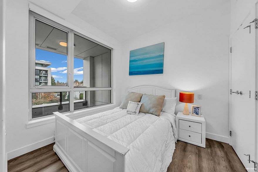 407 6328 Cambie Street