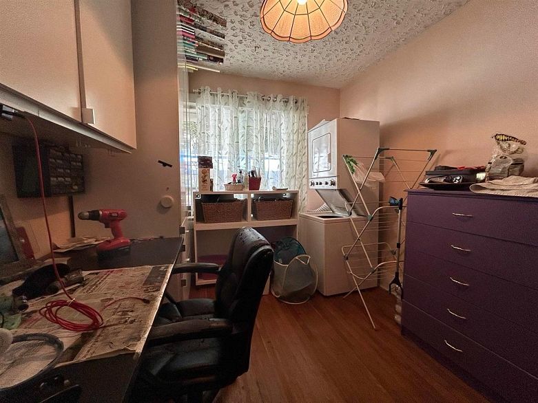 3474 Franklin Street