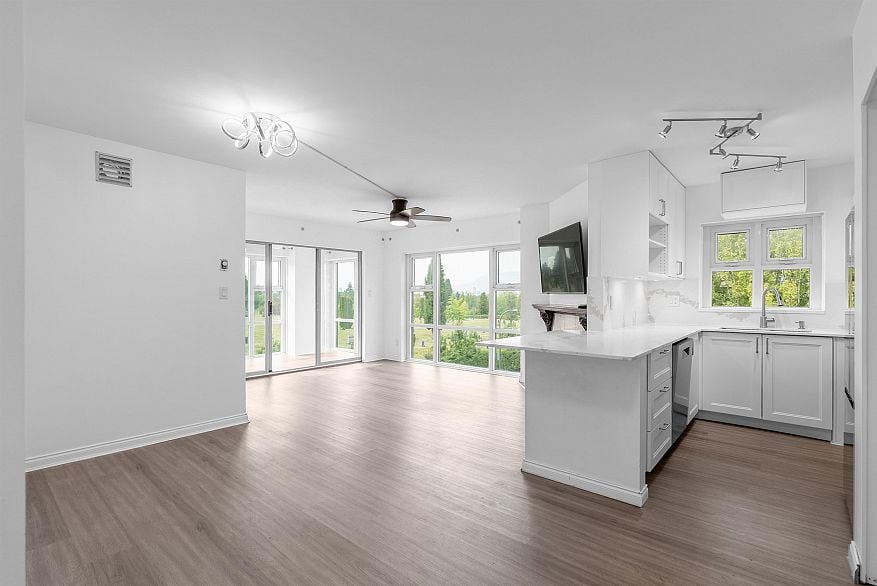 PH6 4868 Fraser Street