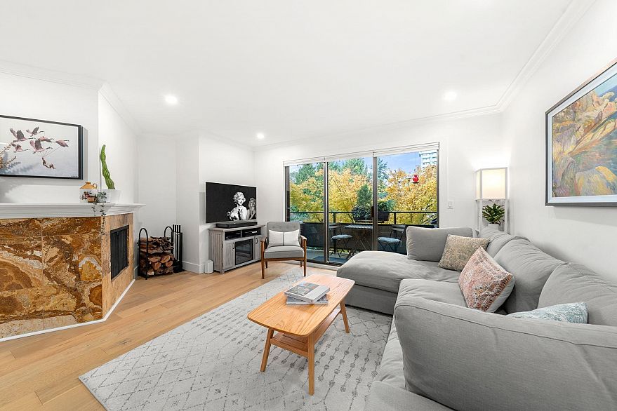 201 1130 W 13th Avenue