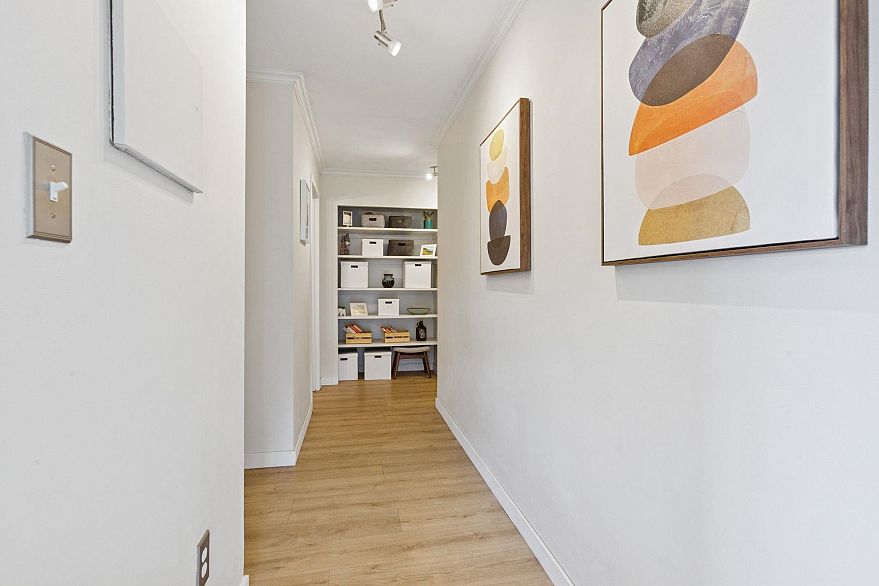 302 550 E 7th Avenue