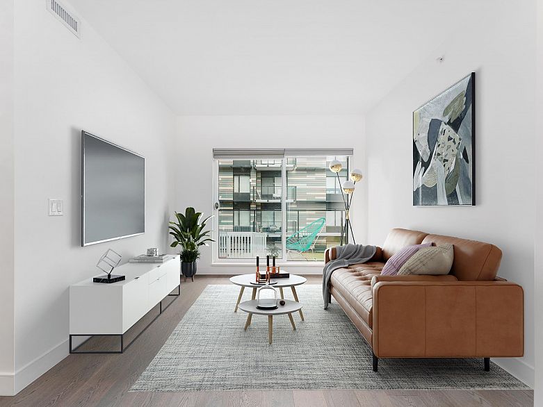 306 477 W 59th Avenue