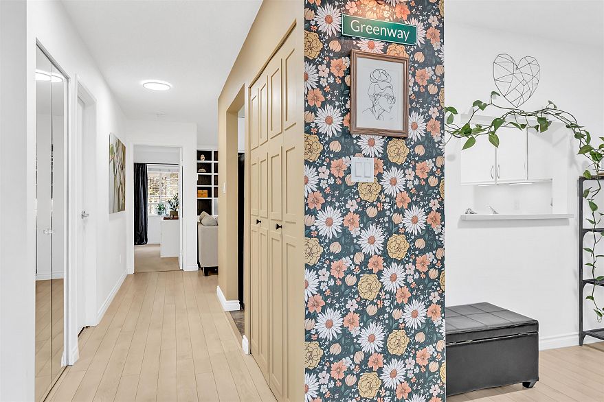 316 1890 W 6th Avenue