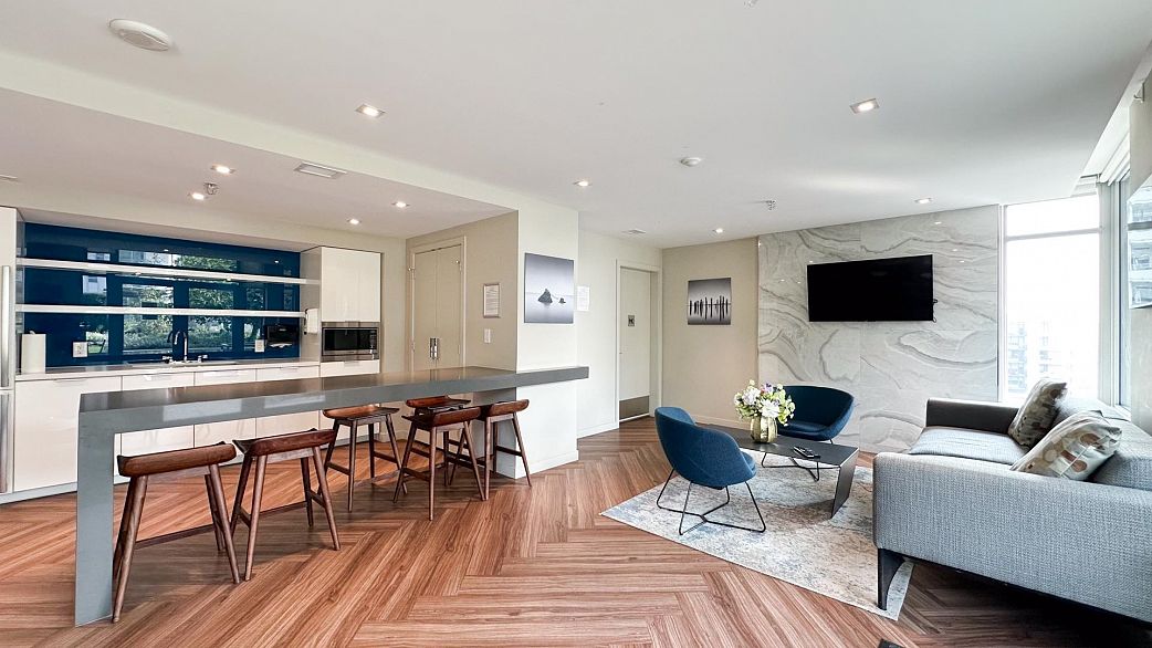 515 1661 Quebec Street