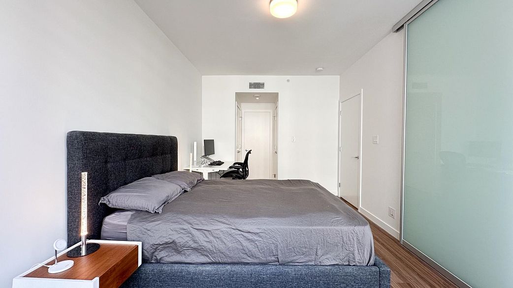 515 1661 Quebec Street