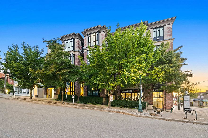 207 2515 Ontario Street