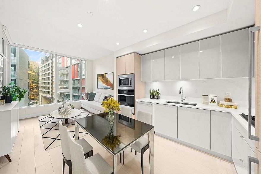 519 3438 Sawmill Crescent