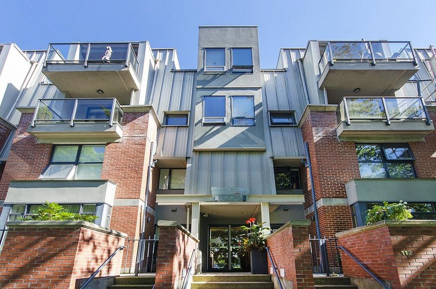 305 2688 Vine Street