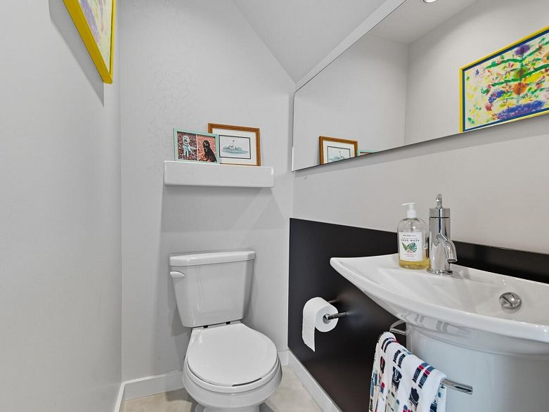 1645 Stephens Street